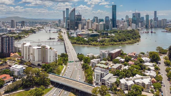 Developing Queensland - View of Brisbane city and the Brisbane River, Queensland, Australia.