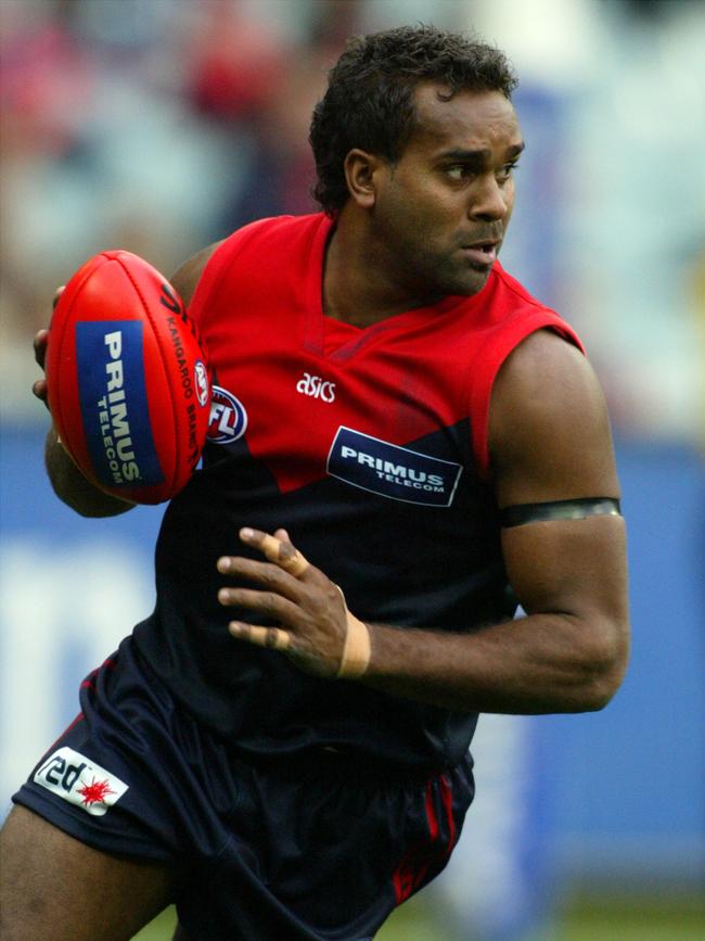 Pickett in action for Melbourne in 2006.