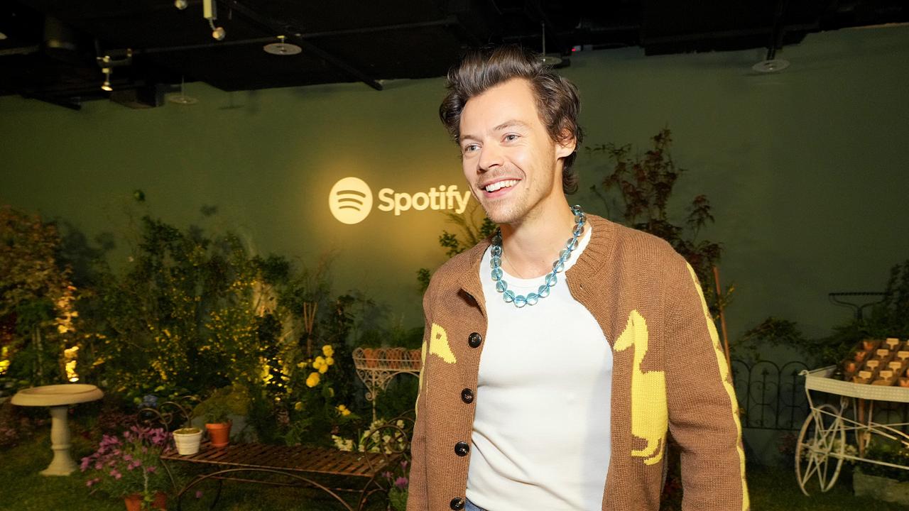 Harry Styles' rocking a cardigan. Picture: Kevin Mazur/Getty Images for Spotify