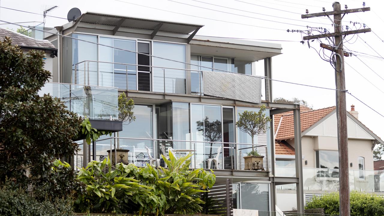 House prices are dropping in most capital cities. Picture: NCA NewsWire/Nikki Short