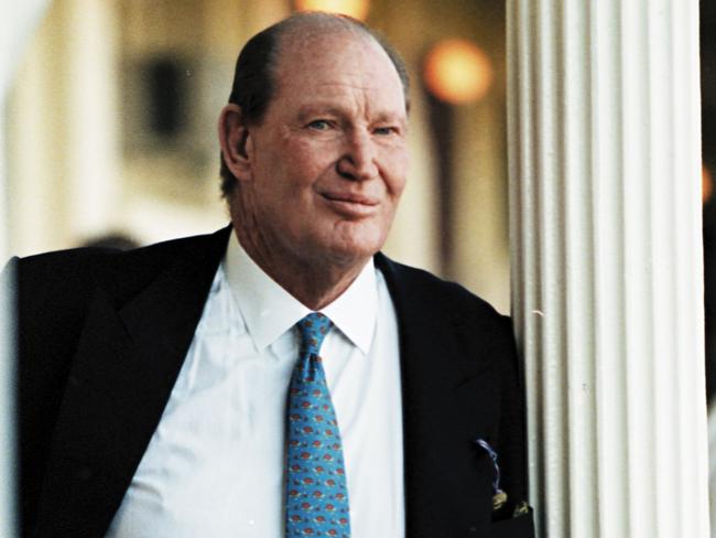 Kerry Packer once famously declared that the federal government does not manage its own affairs very well.