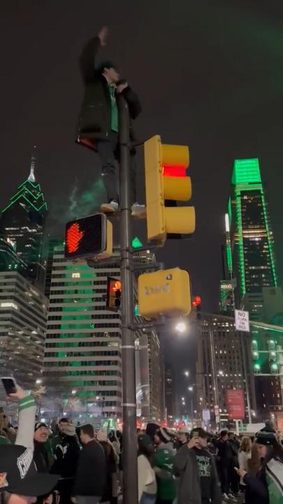 Wild scenes as Eagles fans celebrate Super Bowl win