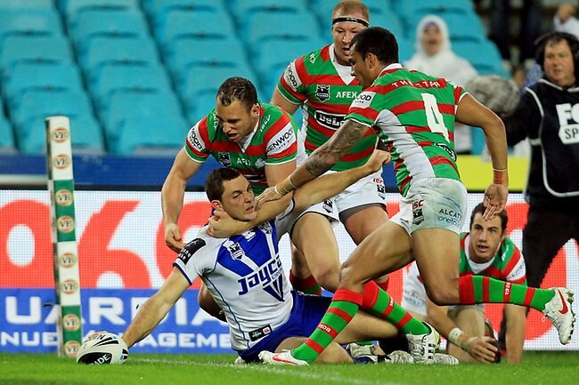 NRL round 13 - Bulldogs v Rabbitohs: Jonathan Wright scores for the Bulldogs. Picture: Mark Evans