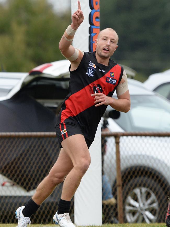 MPNFL Division 1: Frankston Bombers v Mornington at Baxter Park. Frankston #18 Jake Greeley slots a goal at home. Picture: AAP/Chris Eastman