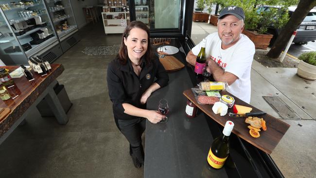 Barossa winery Ricca Terra has teamed up with Barossa Cheese to do online packs to try and get through the COVID crisis. Victoria McClurg, of Barossa Cheese, is pictured with Ashley Ratcliff, of Ricca Terra, in Angaston. Picture: Tait Schmaal