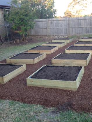 Ten new vegetable patches built at women’s shelter by Prouille Catholic ...