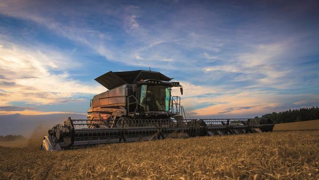 Wait is over: the Massey Ferguson Ideal combine has finally arrived in Australia.