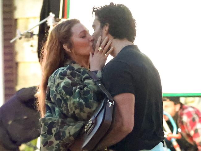 Blake Lively and Justin Baldoni are seen on the set of "It Ends with Us" on January 12, 2024 in Jersey City, New Jersey. Picture: Jose Perez/Bauer-Griffin/GC Images