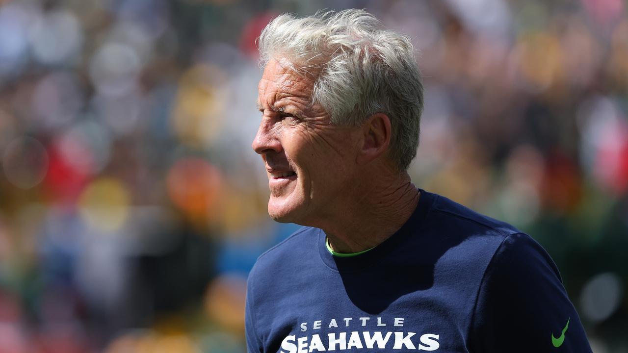 Austin Blythe retires. Pete Carroll Seahawks must fix center