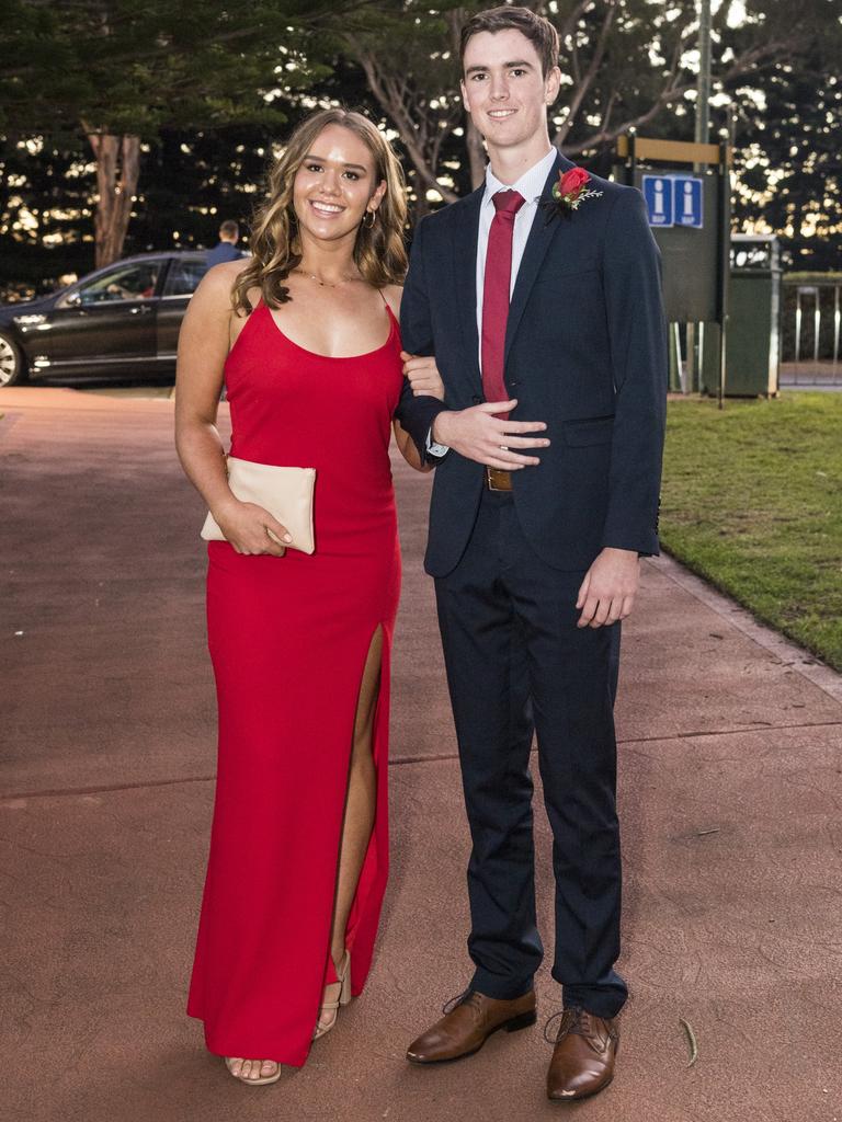 Toowoomba Formals: St Mary’s College Toowoomba Formal Arrivals At 