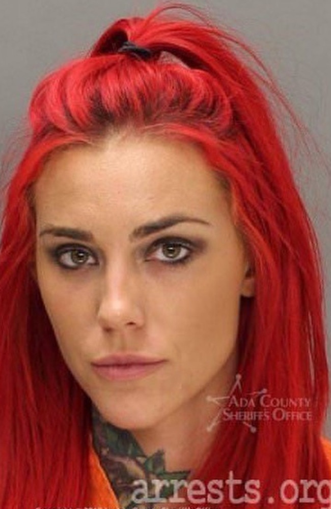 Mugshots Of Two Sexy Felons Go Viral On Twitter Photos The