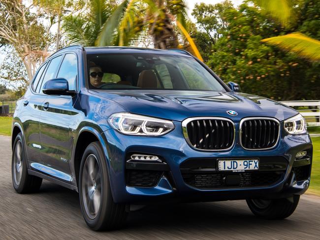 Photos of the 2017 BMW X3