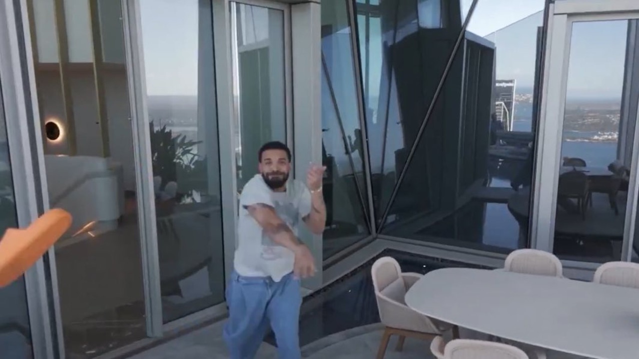 Drone flies into Drake’s $40k-per-night Sydney penthouse, scares superstar