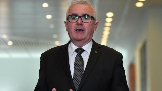 Independent Member for Clark Andrew Wilkie said he hears of many homeowners who have been out of pocket due to poor building inspections. (AAP Image/Mick Tsikas)