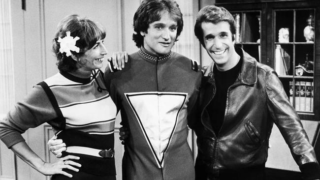 Penny Marshall, Robin Williams and Henry Winkler in Happy Days.