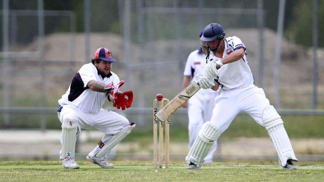 Flashback: Chris Smith batting for Pakenham in 2014.