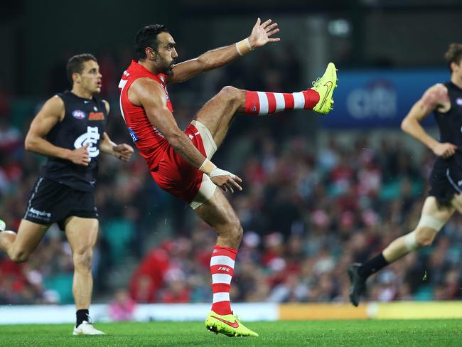 Adam Goodes in action against Carlton at the SCG. Picture: Phil Hillyard