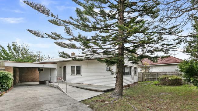 The three-bedroom house at 20 Ash Rd, Leopold, sold for $432,000 at auction.