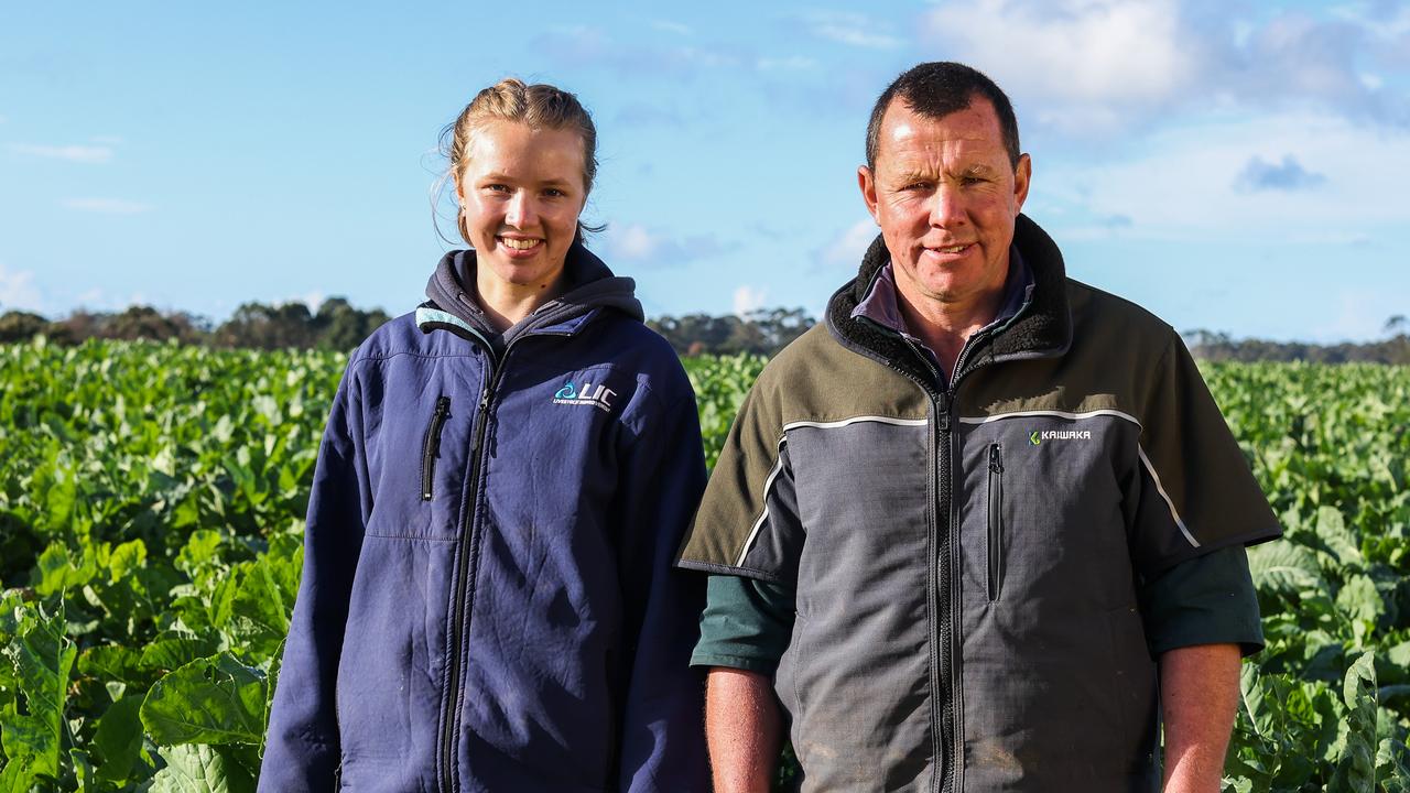 Chris and Suzanne Cowley at Mengha, Tasmania: Planting a green