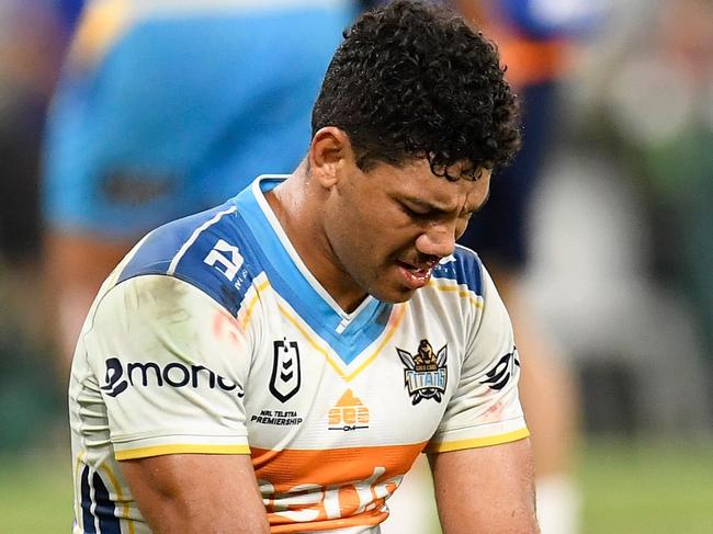 TOWNSVILLE, AUSTRALIA - SEPTEMBER 11: Brian Kelly of the Titans looks dejected after losing the NRL Elimination Final match between Sydney Roosters and Gold Coast Titans at QCB Stadium, on September 11, 2021, in Townsville, Australia. (Photo by Ian Hitchcock/Getty Images)