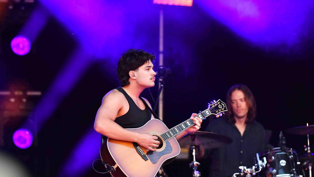 Gina Jefferys, her son Jackson, performs main stage at Gympie Music Muster. Picture: Patrick Woods.