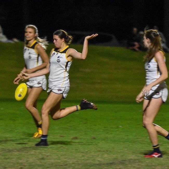 Mackay product Lily Tarlinton in action for Bond University. Pic: Supplied.