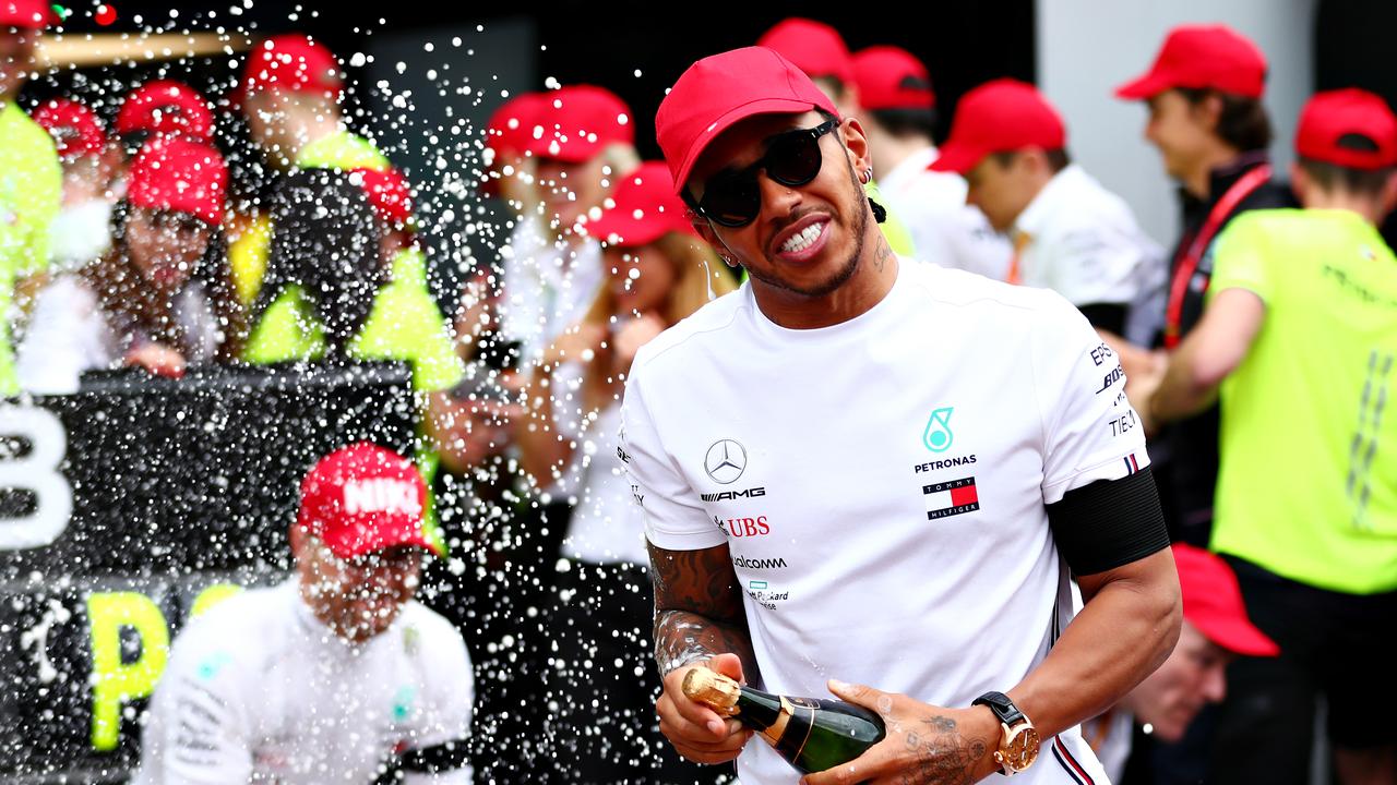 How the world reacted to Lewis Hamilton's sixth world championship