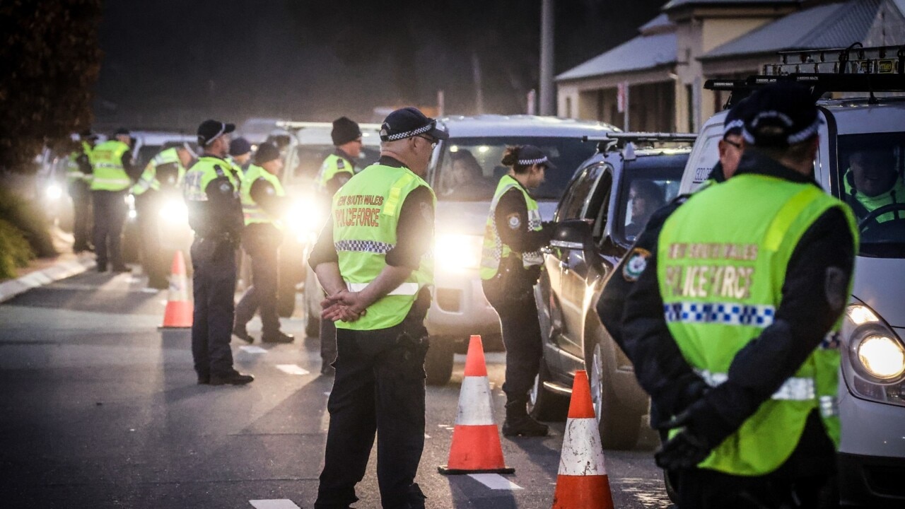 NSW-Victoria border reopens