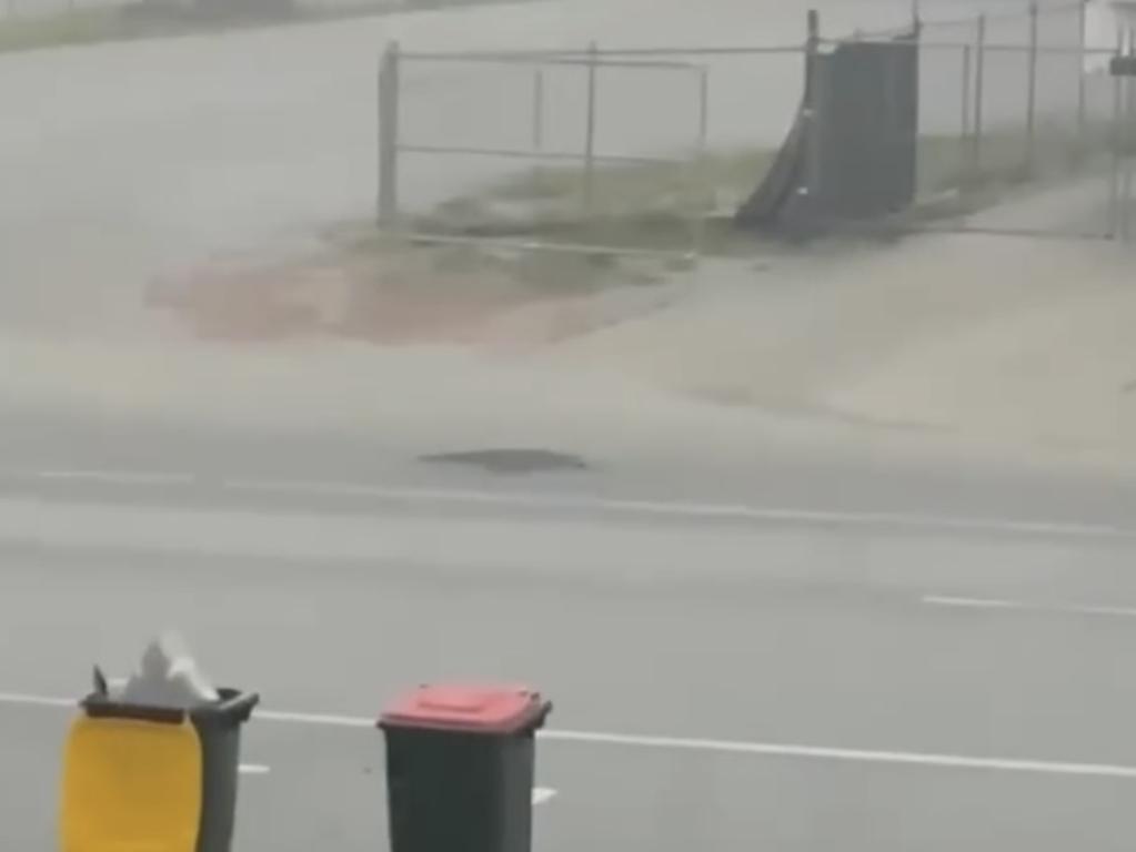 Severe Thunderstorm Smashes Townsville Causing Chaos Across City | NT News