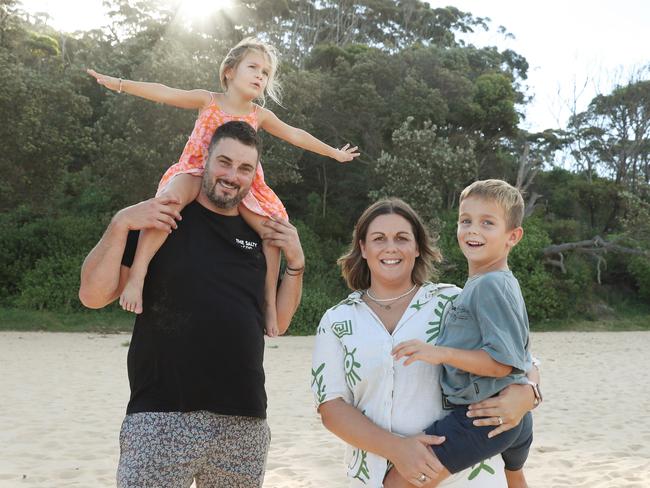 WARNING. WEEKEND TELEGRAPHS SPECIAL.  MUST TALK WITH PIC ED JEFF DARMANIN BEFORE PUBLISHING.       Tom and Richelle Falconer pictured with their children Sonny 5y and McKenzie 4 Thursday 18th January 2024.Tom and Richelle are selling their Bateau Bay home they have renovated to buy another home in the suburb to upgrade. Beachside suburbs in demand across Greater Sydney - where you can buy a home on the beach/in a beachside suburb and make money. Pic Sue Graham