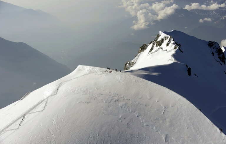 Mont Blanc iki yıl içinde iki metreden fazla küçülecek