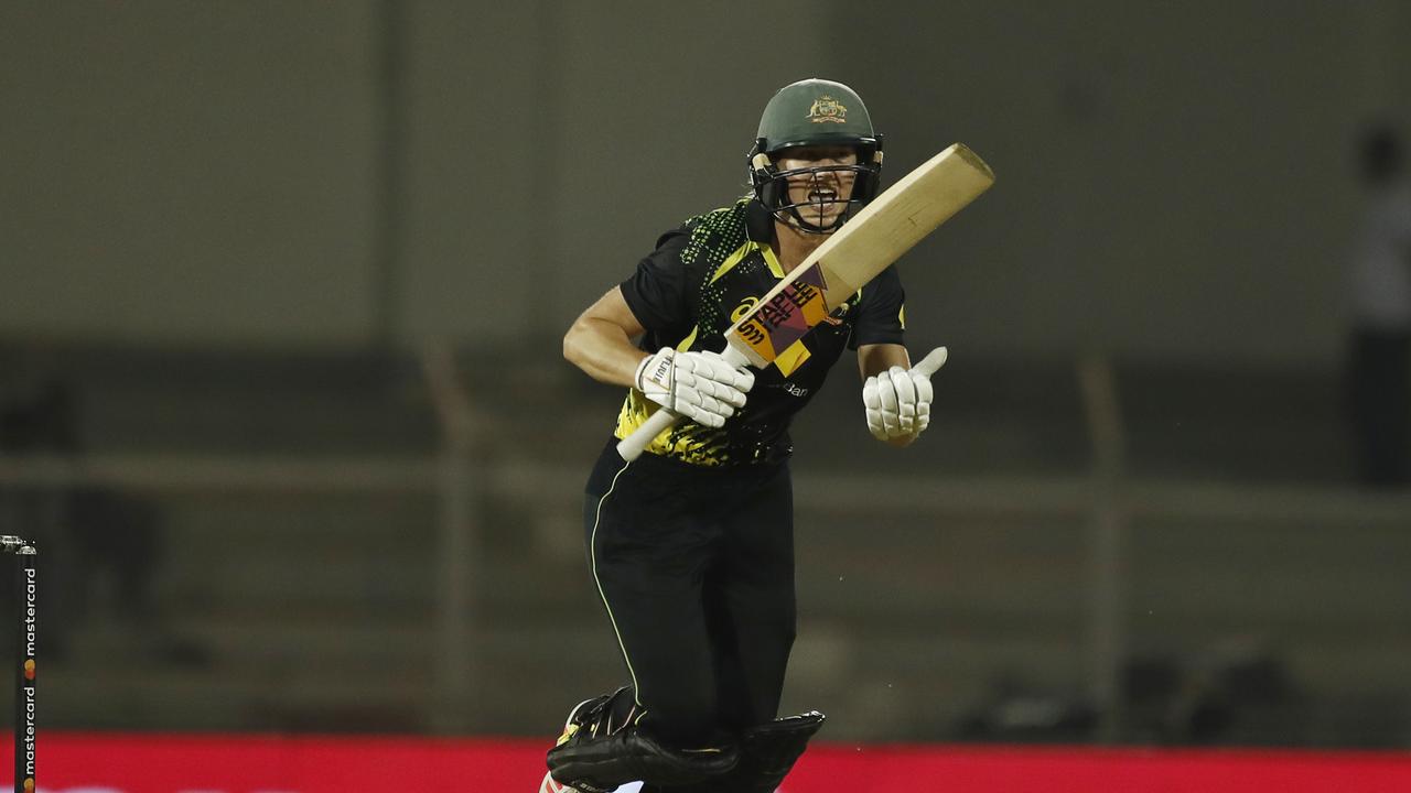 Ellyse Perry of Australia. Photo by Pankaj Nangia/Getty Images