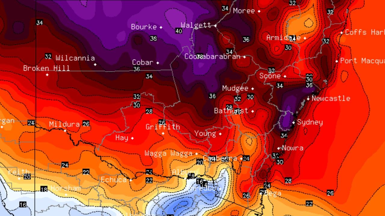 NSW bushfires: Hot weather brings severe fire danger back | Daily Telegraph