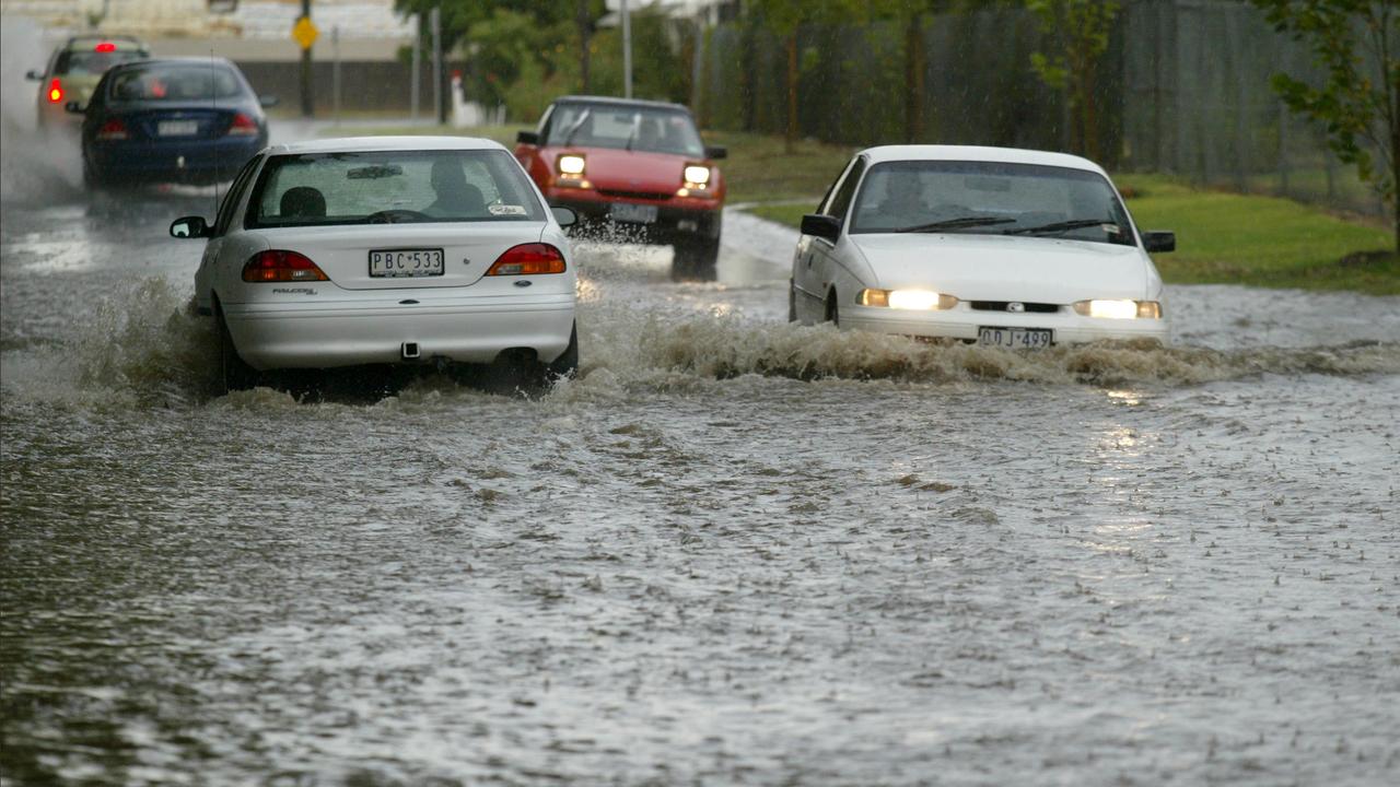 Geelong Advertiser flashback: Australia Day 2005 storm’s flash flooding ...