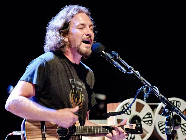 Eddie Vedder, lead singer of Pearl Jam, performs during his concert at the Royal Theatre Carre in Amsterdam on July 25, 2012. AFP PHOTO / ANP / KIPPA / FERDY DAMMAN   ***NETHERLANDS OUT*** Picture: Afp