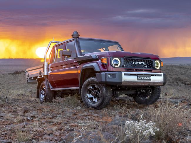 2024 Toyota LandCruiser 70 Series GXL Double Cab Chassis