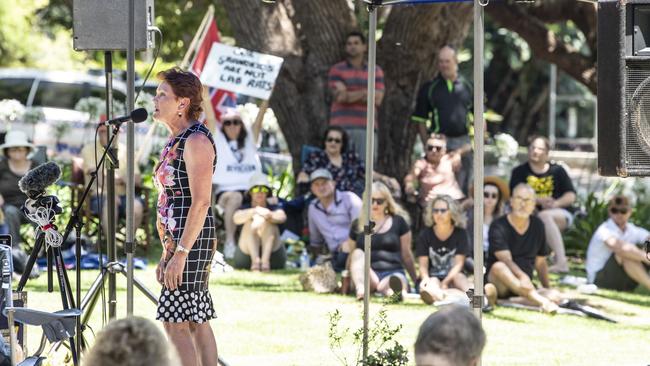 Senator Pauline Hanson speaks at the pro-choice community barbecue in Queens Park. Wednesday, December 22, 2021. Picture: Nev Madsen.