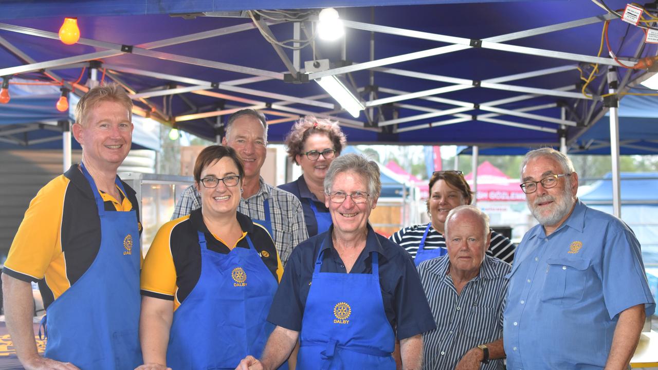 Greg Peet, Alison Peet, John Lloyd, Charlie Henry, Bob Minchin, (back) Ian Hayllor, Marie Conaghan, Viv Justins.