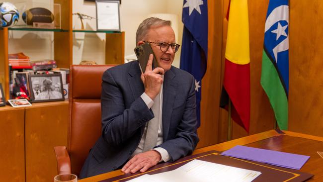 Anthony Albanese talked to Julian Assange as he arrived in Australia. Picture: PMO