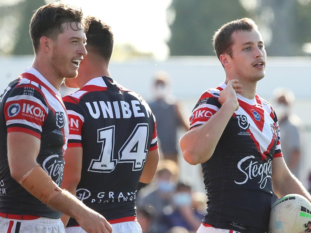 Walker (R) is at short odds to win Rookie Of The Year at this year’s Dally M Awards. (Photo by Jono Searle/Getty Images)