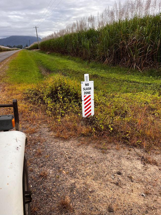 No slash zone sign