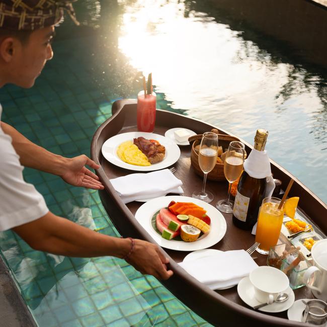 The floating breakfast.