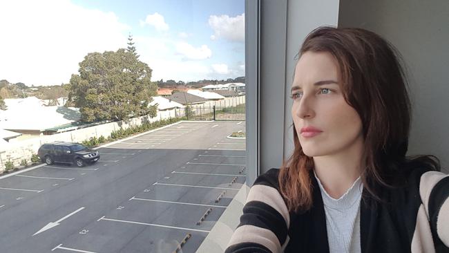 Gold Coast resident and specialist valuer Elise Wallace had to stay in a hotel after her G2G pass was questioned by Western Australian police after arriving at Perth Airport on Sunday night.