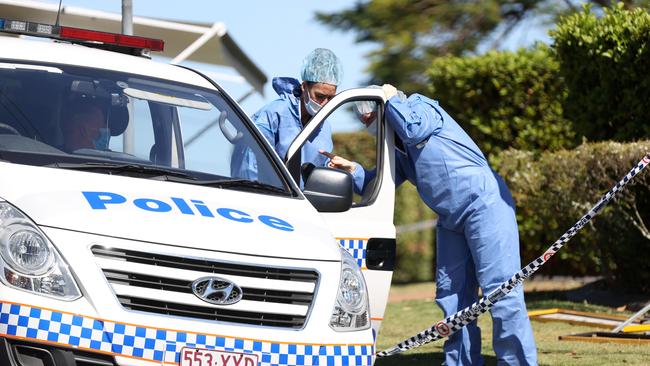 Police investigating the Coorparoo home invasion. Picture: Tara Croser.