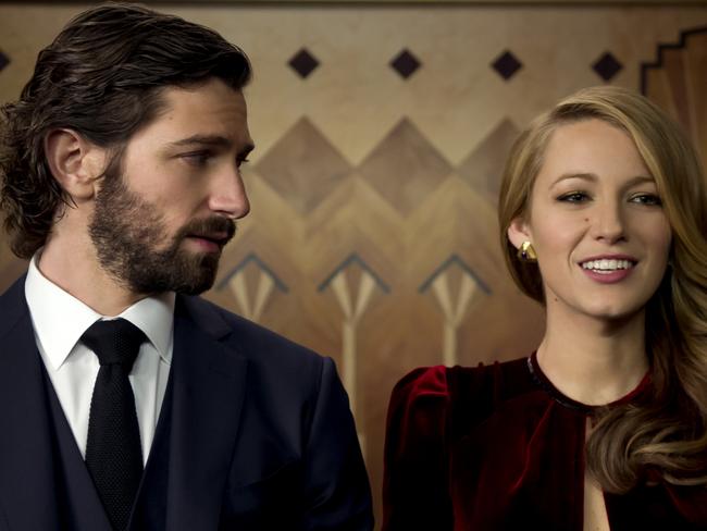 Adaline Bowman (Blake Lively) and Eliis Jones (Michiel Huisman) in a scene from THE AGE OF ADALINE, directed by Lee Toland Krieger. In cinemas April 2015. An Entertainment One Films release. For more information contact Claire Fromm: cfromm@entonegroup.com