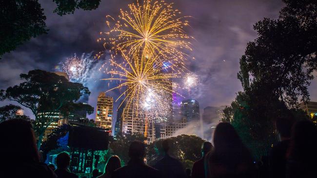 More than 350,000 people are expected to flood Melbourne’s CBD for New Year’s Eve celebrations.