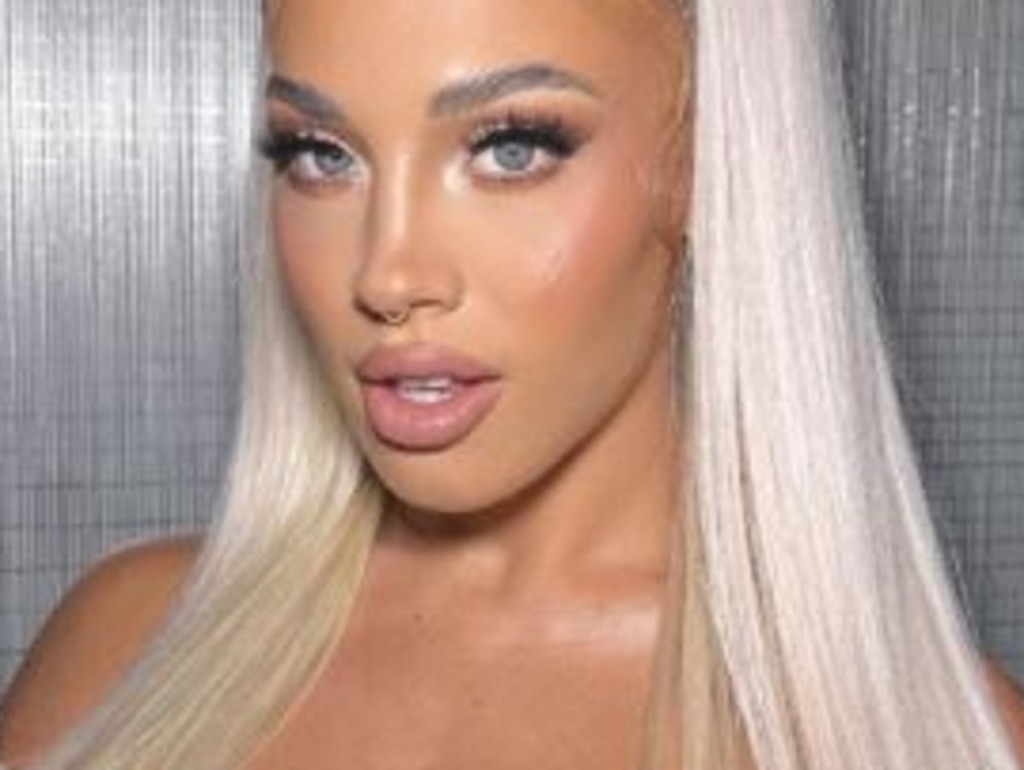 Tammy also shared this behind-the-scenes snap of her getting ready. Picture: Instagram/Tammy Hembrow.