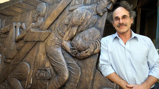 Sculptor Michael Meszaros is open to gifting a statue of John Pascoe Fawkner to Moreland Council.