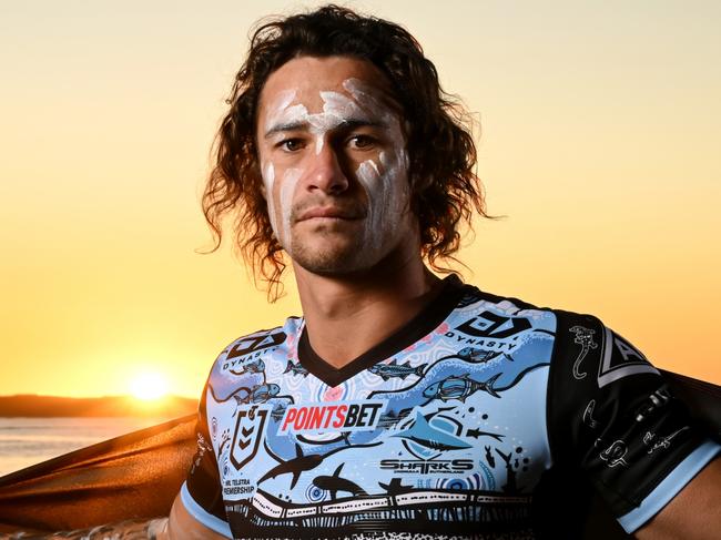 WARNING: NOT FOR USE BEFORE THURSDAY, MAY 26 Cronulla Sharks star Nicho Hynes at the beach as part of Indigenous round.  Digital image by Grant Trouville  © NRL Photos