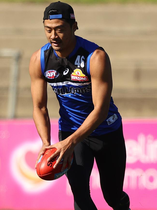 Lin Jong at Western Bulldogs training.